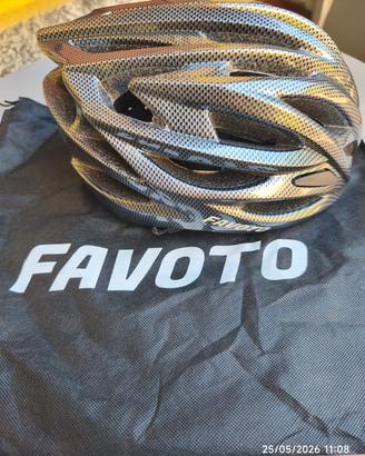 casco bicicletta 