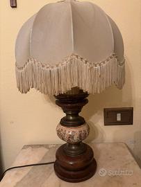 Coppia abat-jour vintage in legno e ceramica