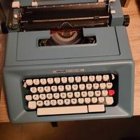 Macchina da scrivere Olivetti