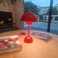 lampada portatile di design