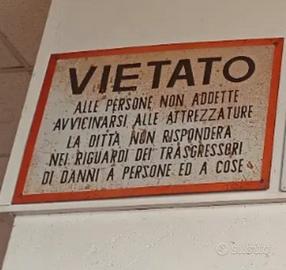cartello  per officina