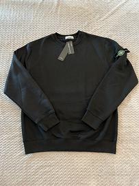 Pull Stone Island nera con badge taglia L