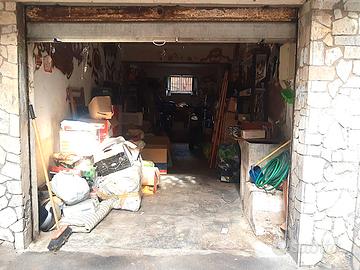 Ampio Deposito o Garage 30 MQ Circonvallazione/Pic