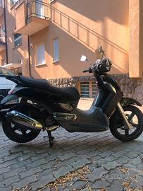 SCARABEO 300