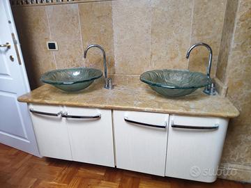 Mobile bagno doppio marmo con lavabi in cristallo