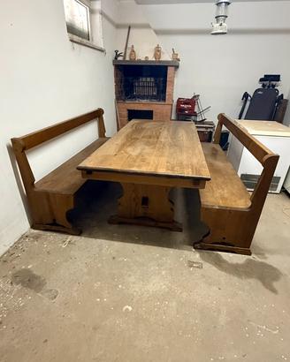 Tavolo legno massello con panche