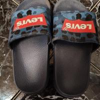 pantofole Levis 