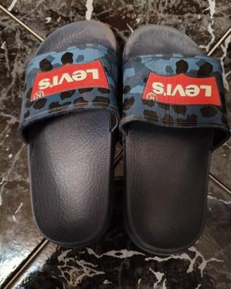 pantofole Levis 