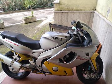 Yamaha 600