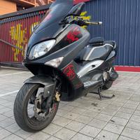 Yamaha T Max - 2002