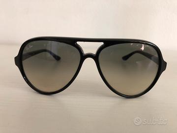 Occhiali da sole Ray-Ban Cats 5000 RB4125 601/32