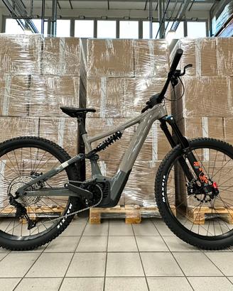 FOCUS SAM² 6.8 2024 | taglia M ebike Enduro