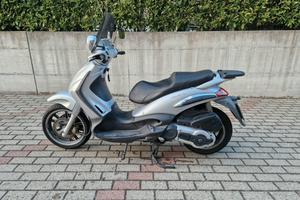 Piaggio Beverly 500