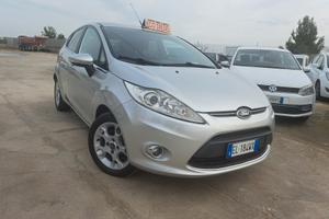 Ford Fiesta 1.4 TDCi 70CV 5 porte Titanium - 2012