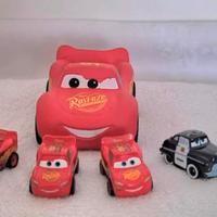 Set Disney Cars 4 Veicoli + McQueen GIGANTE gratis