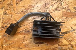 Regolatore tensione SUZUKI Epicuro 125 150