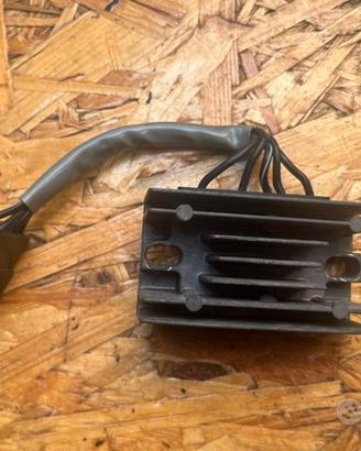 Regolatore tensione SUZUKI Epicuro 125 150