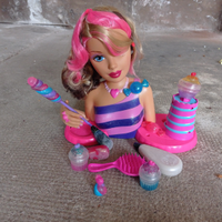 Bambola da pettinare