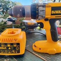 trapano percussore De Walt