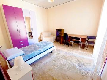 Camera per studentessa o impiegata