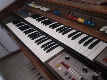 Organo Farfisa