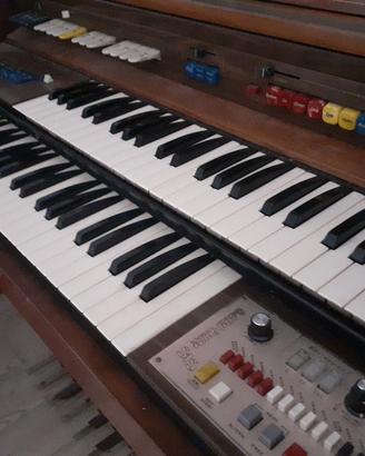 Organo Farfisa