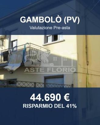 Immobile in asta di 128 m² con più di 5 locali a G
