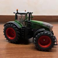 Trattore Fendt 1050 marca Siku