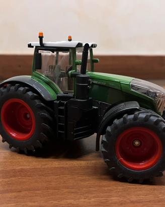 Trattore Fendt 1050 marca Siku