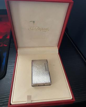 Accendino S.T.Dupont placcato in argento