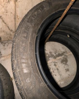 gomme 205 55 16