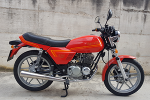 Moto guzzi . Moto morini. mv . Benelli . Yamaha