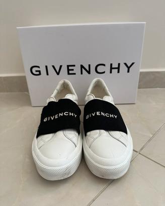 Scarpe Givenchy da uomo numero 43 colore bianco