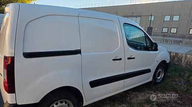 PEUGEOT PARTNER PREMIUM L1 BLUE HDI