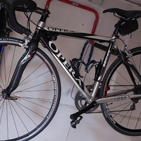 Bici da corsa Opera by Pinarello