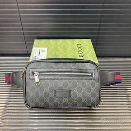 Borsa a tracolla con stampa Gucci