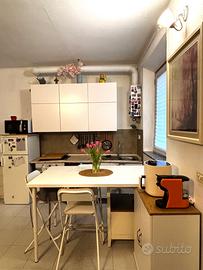 Bilocale su due livelli in centro a Vigevano