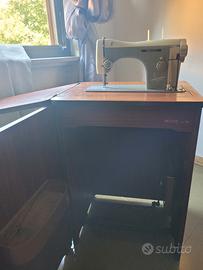 macchina da cucire anni 60