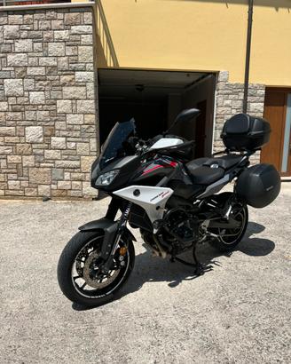 Tracer 900