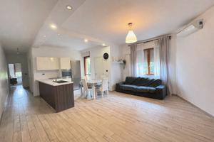 Trilocale ristrutturato, Via Po, Termoli