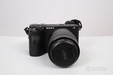 SONY ALPHA 6600 + 18-135 MM - PARI AL NUOVO