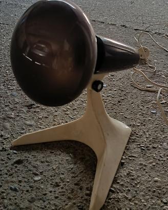 Vecchia lampada UV