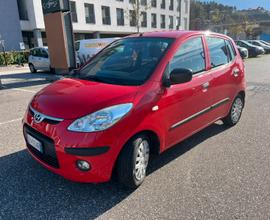 HYUNDAI i 10 neopatentati