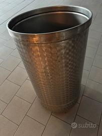 Bidone in acciaio