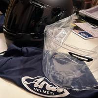 Casco Arai Quantic con interfono Cardo