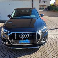 Audi Q3 35 TDI Business Advanced