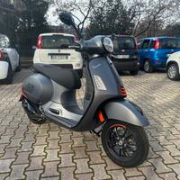 Vespa 310 HPE GTS SUPER SPORT NUOVA DA IMMATRICOLA