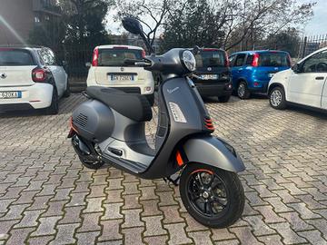 Vespa 310 HPE GTS SUPER SPORT NUOVA DA IMMATRICOLA