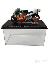 Mick Doohan Honda NSR500 1998 Scala 1:24