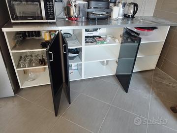 mobile cucina  metod Ikea senza sportelli 